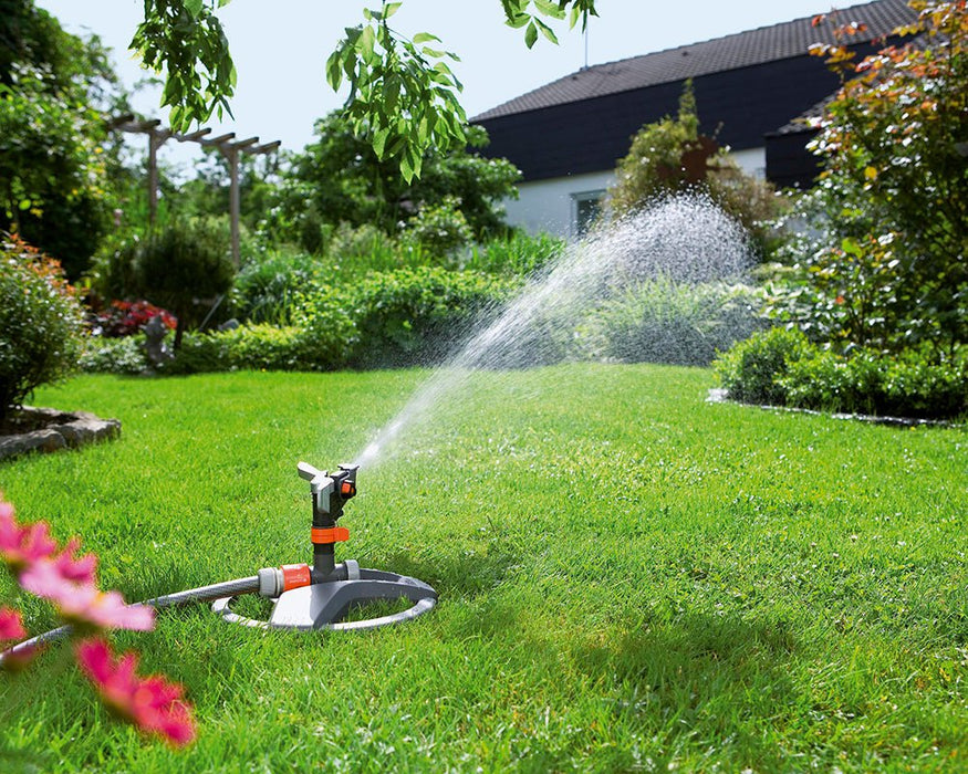 Gardena Premium Impulse Sprinkler on Sled Base - 8135 — Easy